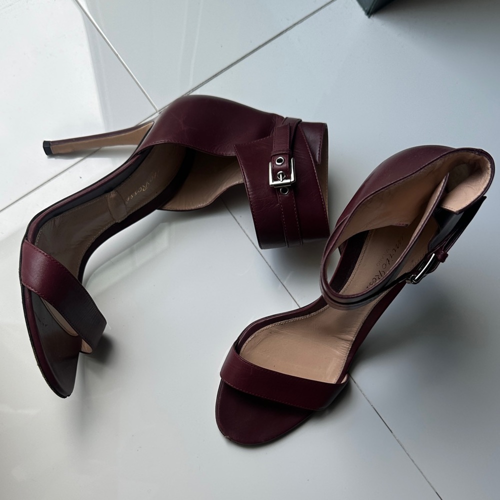 Gianvitto Rossi Sandals